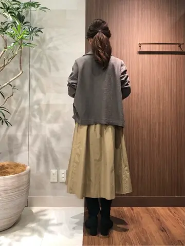 組曲 スタッフ コーディネート画像