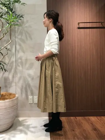 組曲 スタッフ コーディネート画像