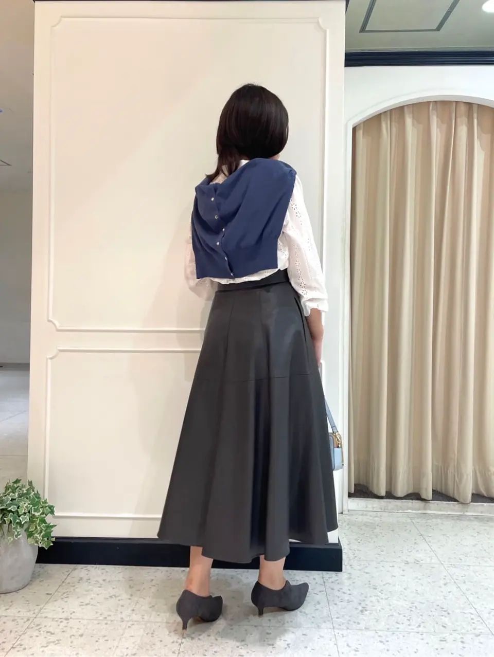 組曲 スタッフ コーディネート画像