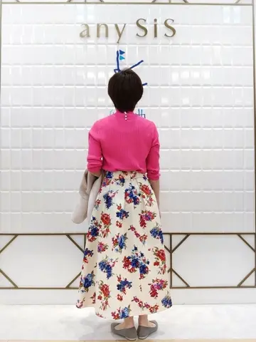 組曲 井上 コーディネート画像