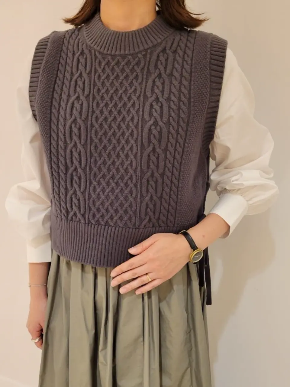 組曲 井上 コーディネート画像