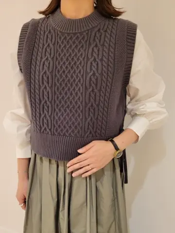 組曲 井上 コーディネート画像