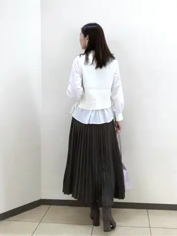 組曲 岩田 コーディネート画像