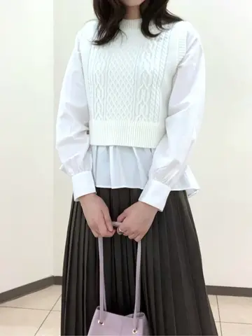 組曲 岩田 コーディネート画像