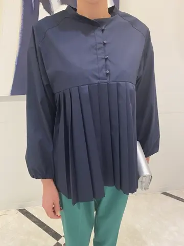 組曲 冨樫 コーディネート画像