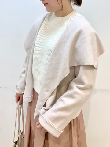 組曲 石井 コーディネート画像