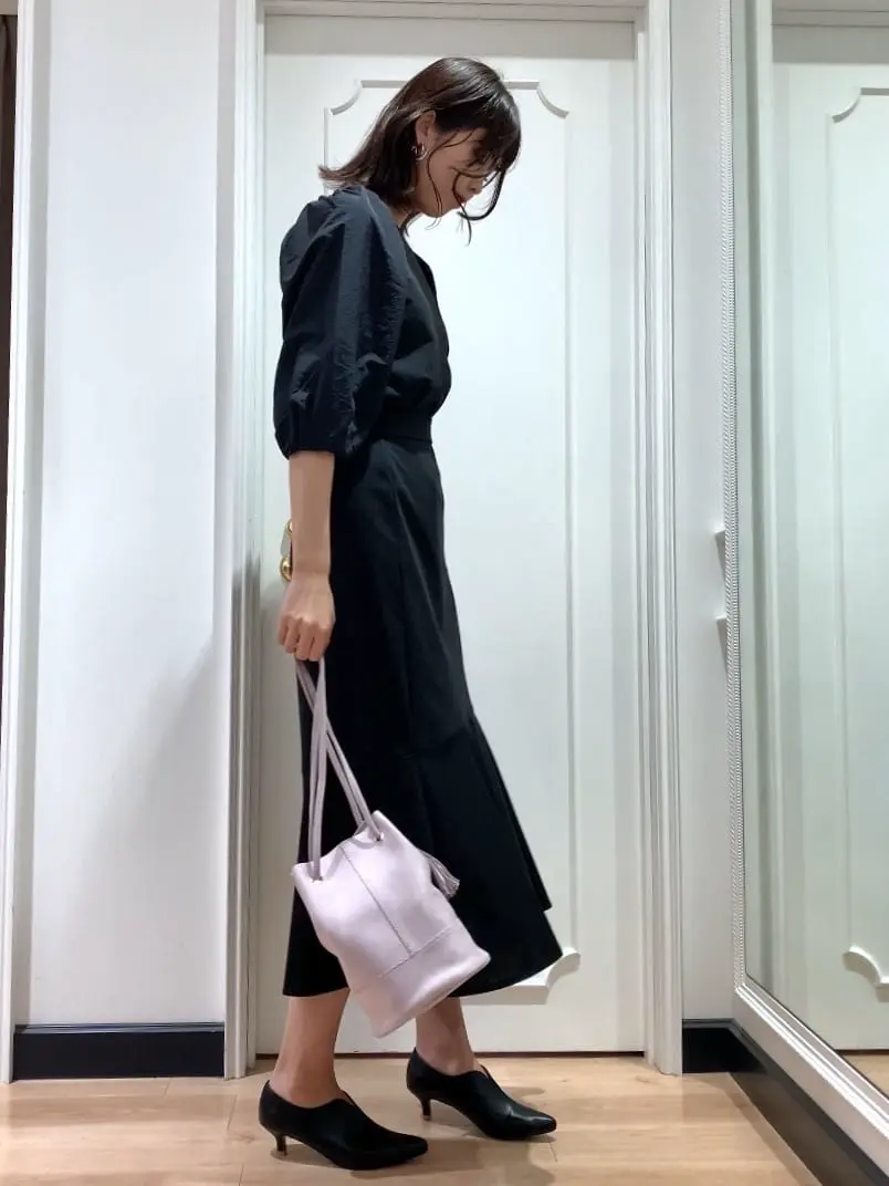 組曲 スタッフ コーディネート画像