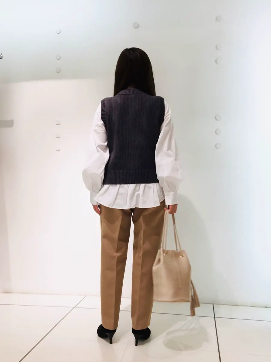 組曲 スタッフ コーディネート画像