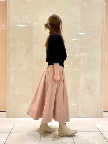 組曲 井上 コーディネート画像