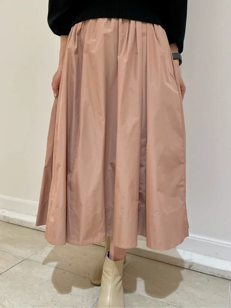 組曲 井上 コーディネート画像