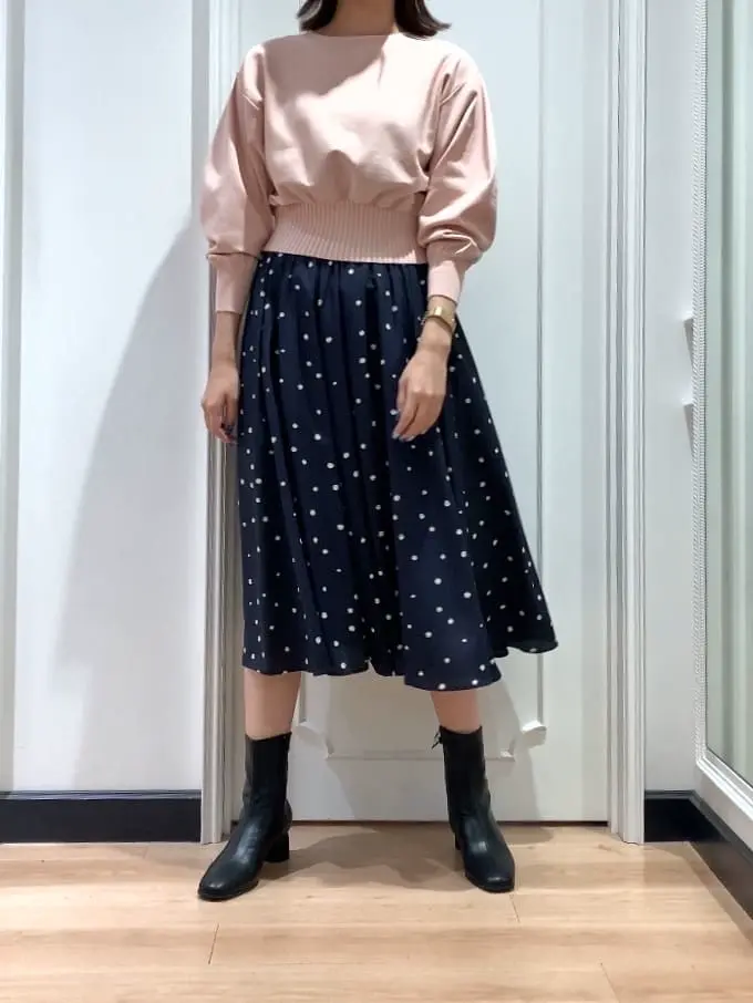 組曲 スタッフ コーディネート画像