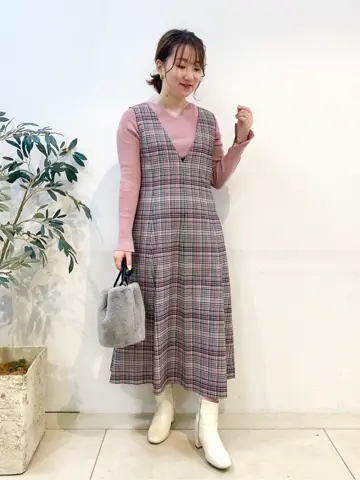 組曲 石井 コーディネート画像