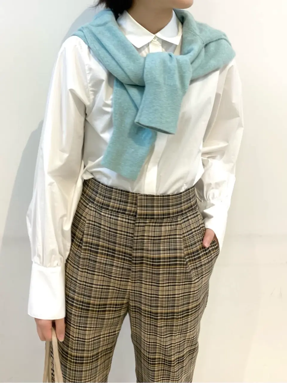 組曲 松田 コーディネート画像