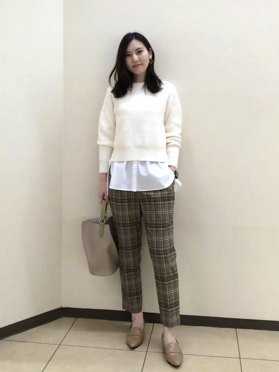 組曲 岩田 コーディネート画像