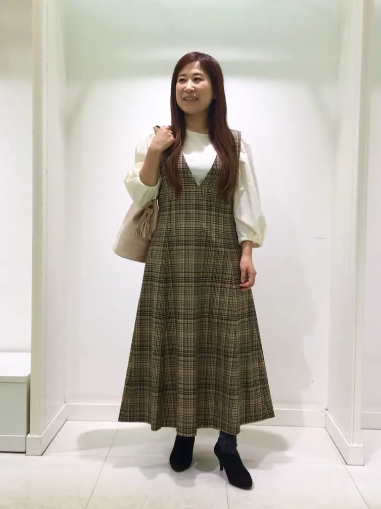 組曲 スタッフ コーディネート画像