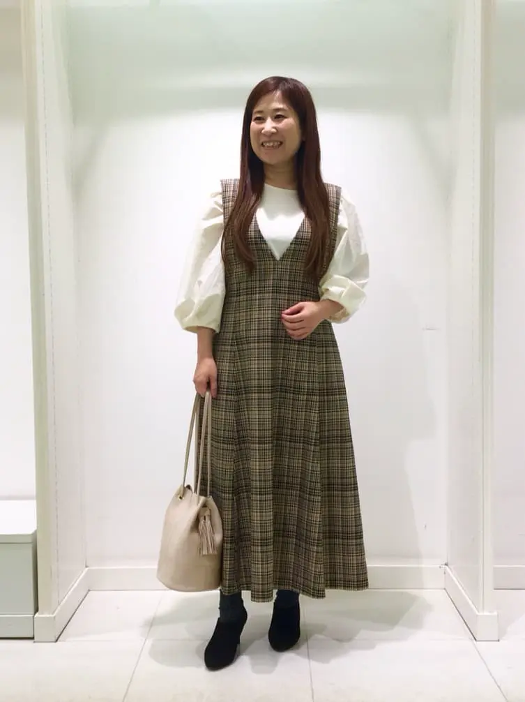 組曲 スタッフ コーディネート画像