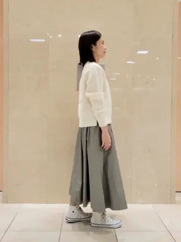 組曲 井上 コーディネート画像