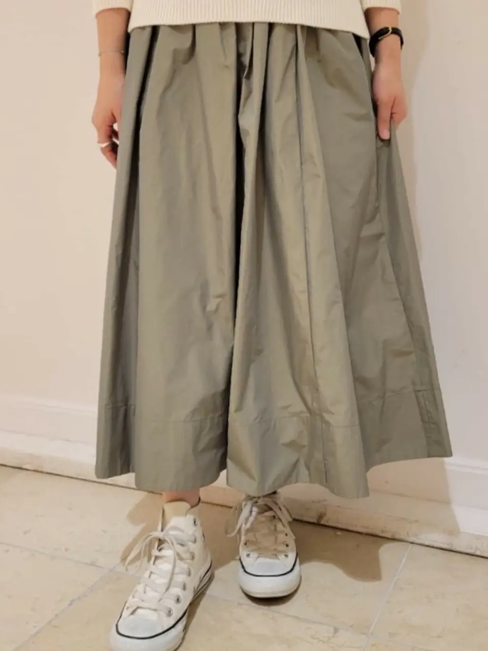 組曲 井上 コーディネート画像