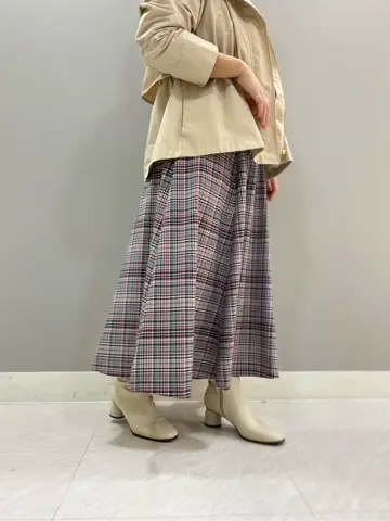 組曲 KATO コーディネート画像