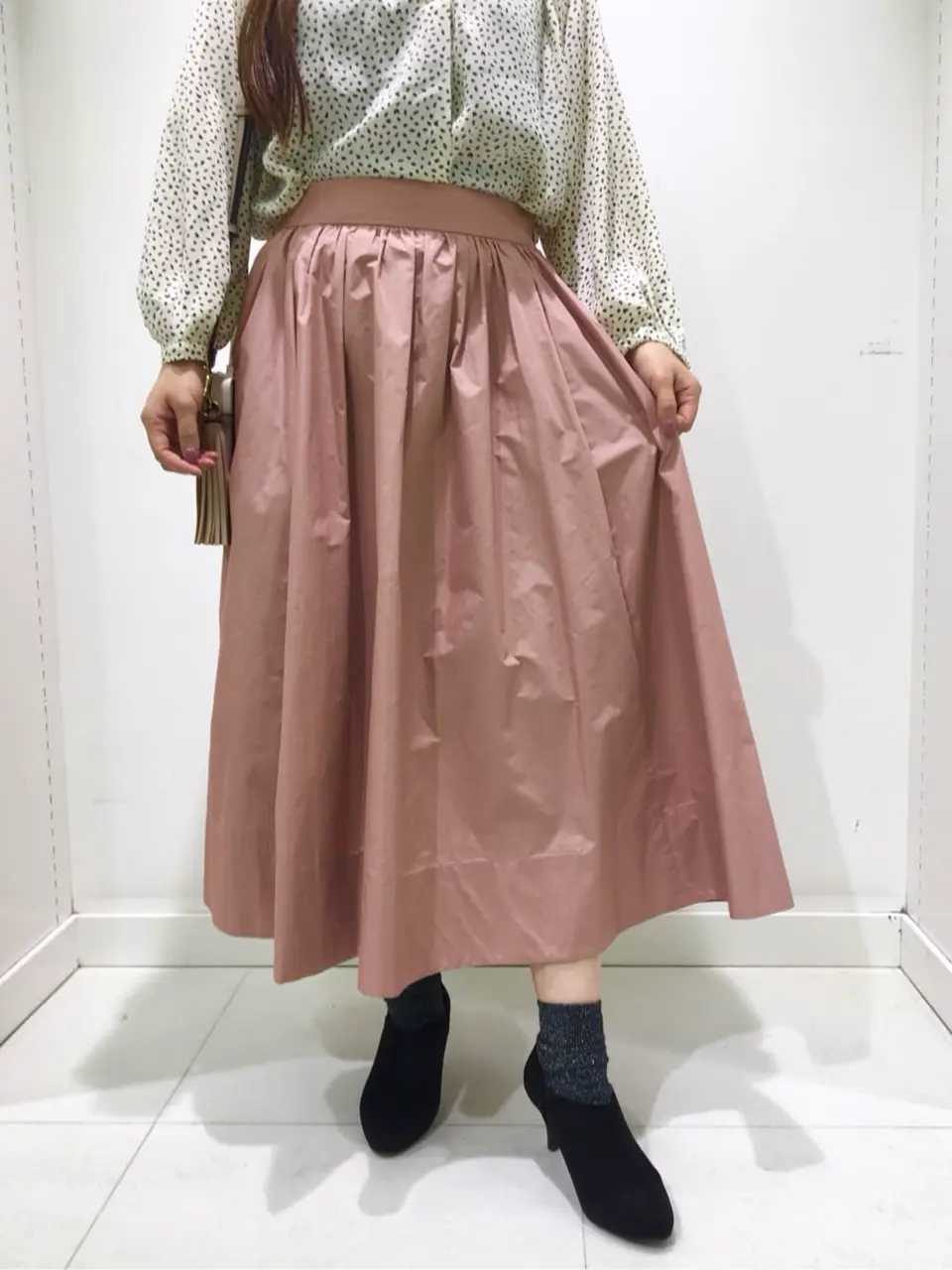 組曲 スタッフ コーディネート画像