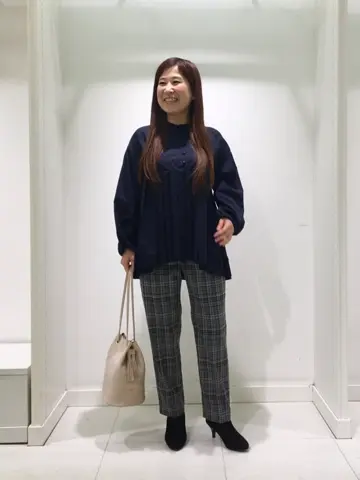 組曲 スタッフ コーディネート画像