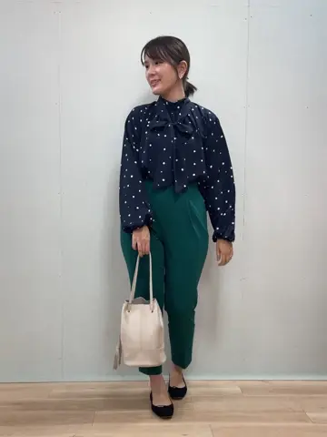 組曲 宮本 コーディネート画像