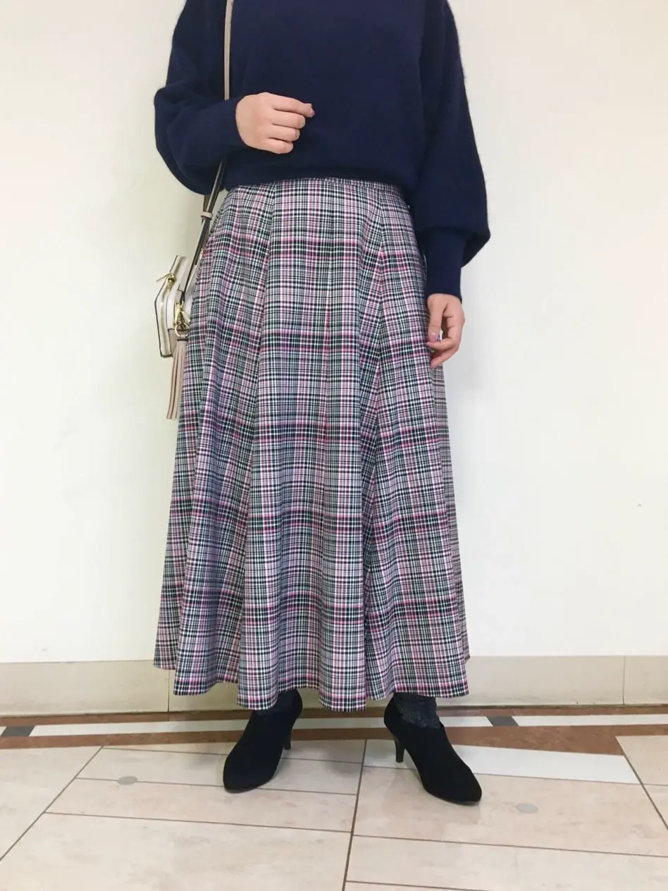 組曲 スタッフ コーディネート画像