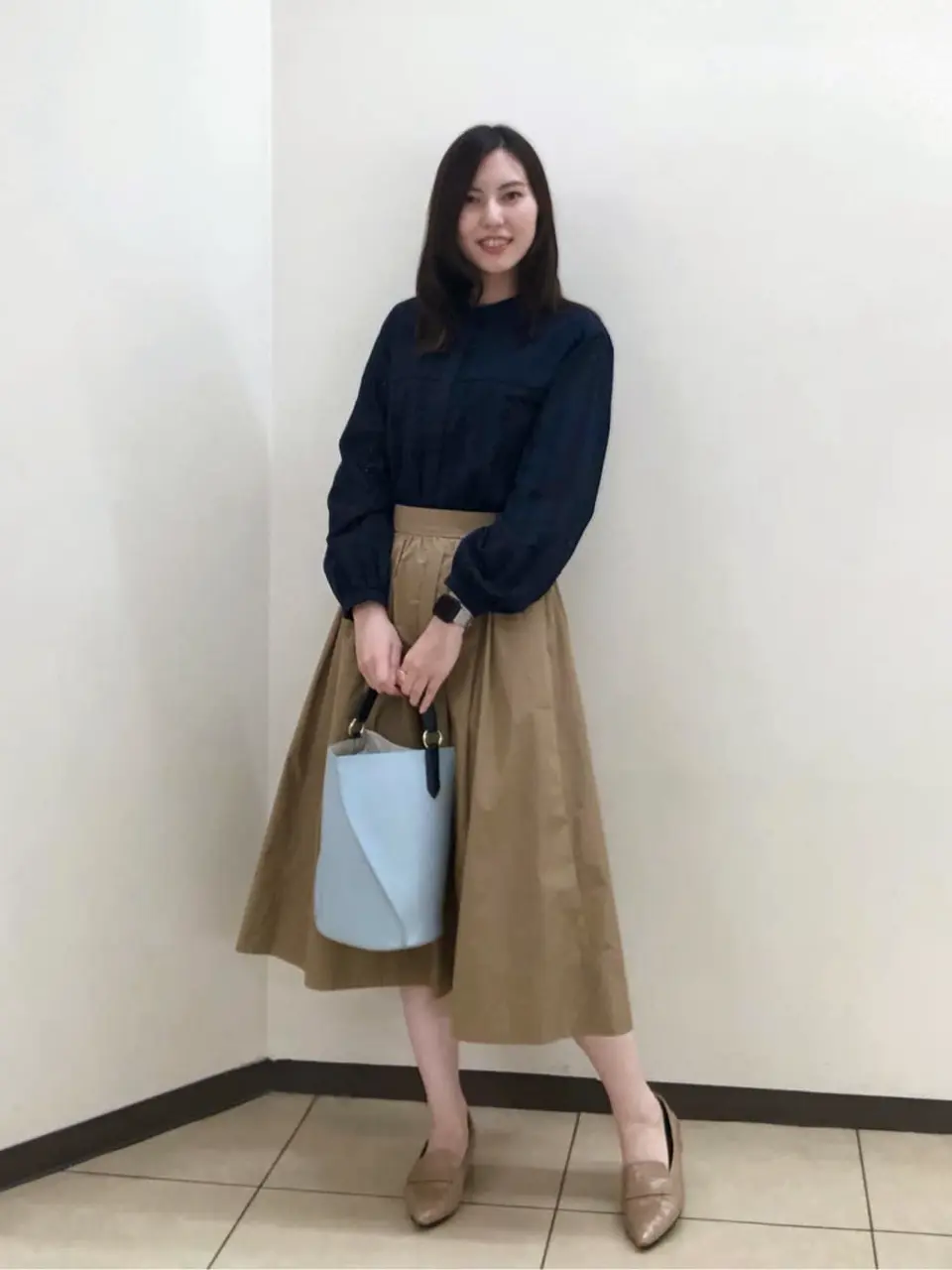 組曲 岩田 コーディネート画像