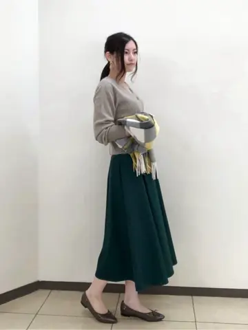 組曲 岩田 コーディネート画像