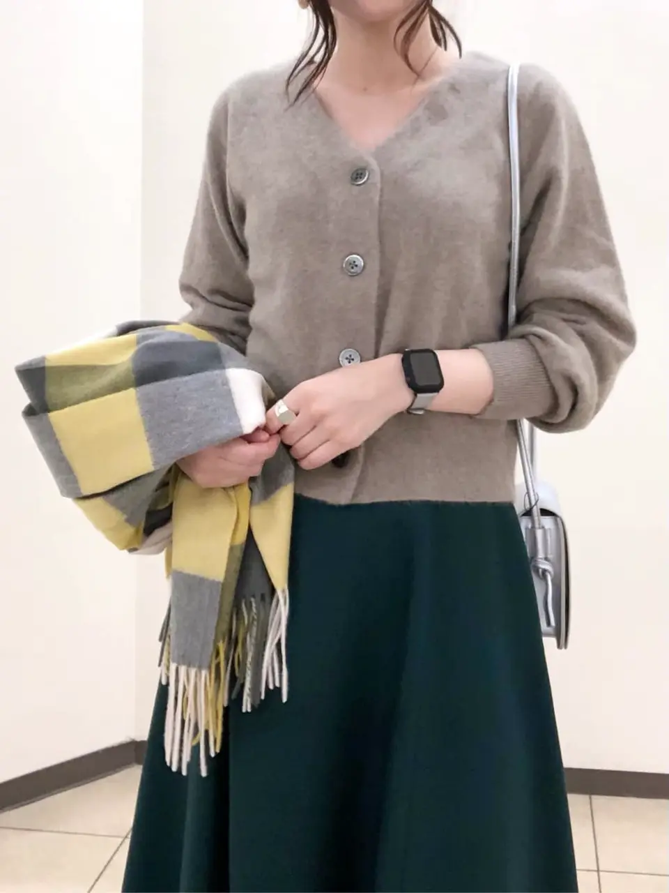 組曲 岩田 コーディネート画像