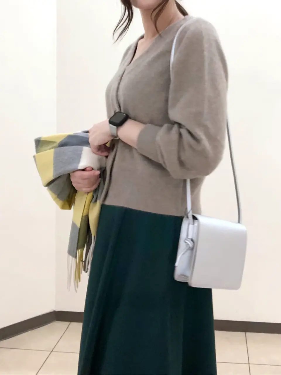 組曲 岩田 コーディネート画像