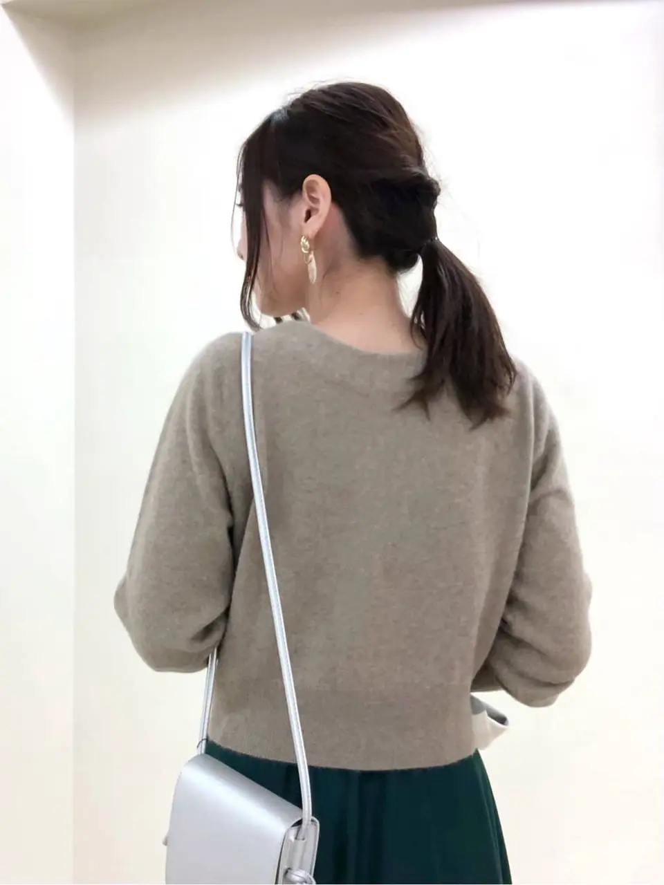 組曲 岩田 コーディネート画像