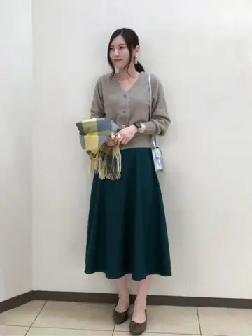 組曲 岩田 コーディネート画像