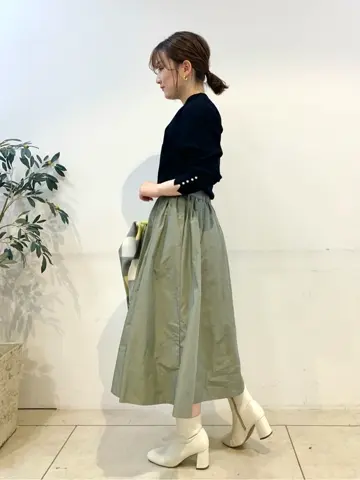 組曲 石井 コーディネート画像