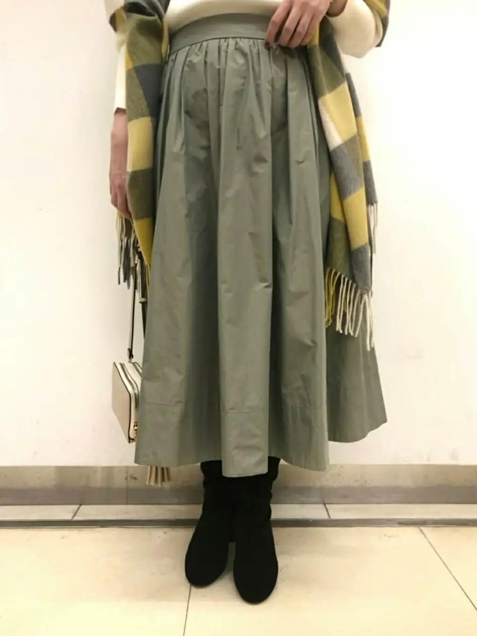 組曲 福田 コーディネート画像