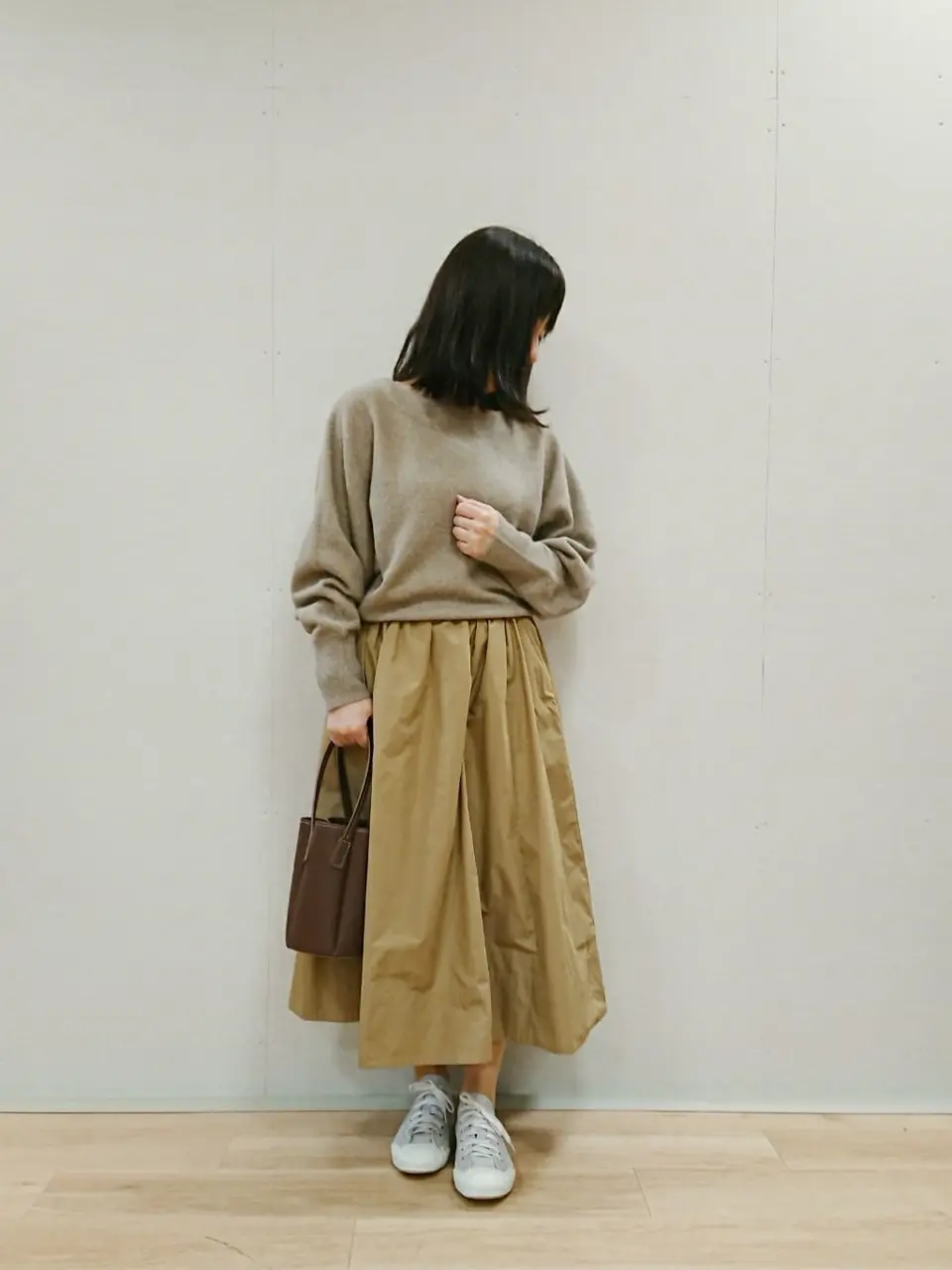  三ツ口 コーディネート画像