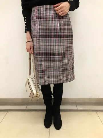 組曲 スタッフ コーディネート画像