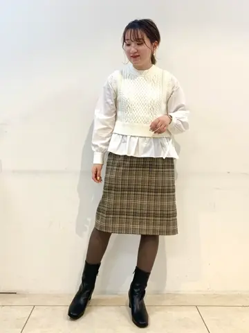 組曲 石井 コーディネート画像