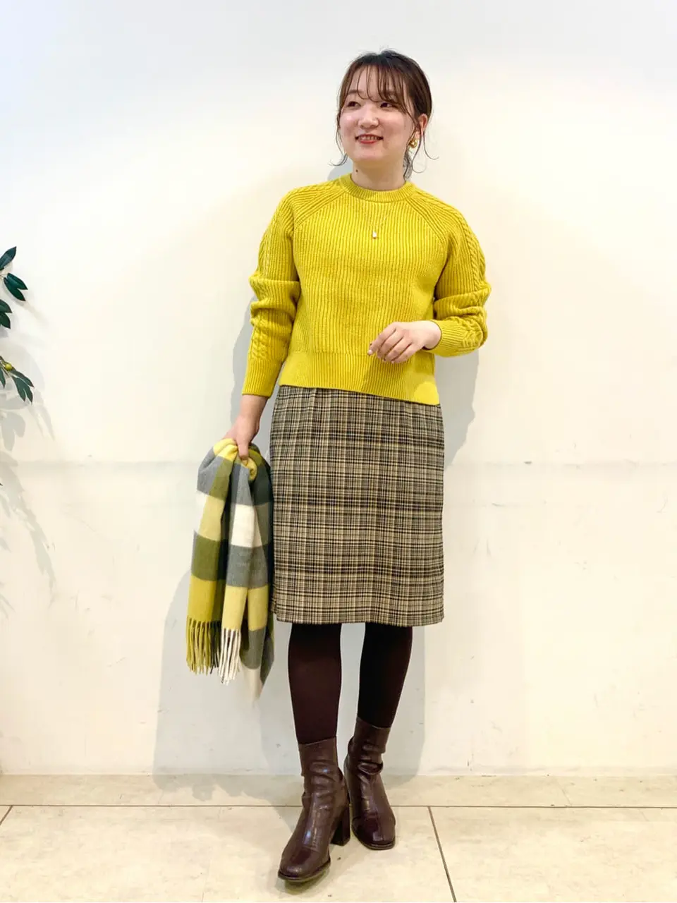 組曲 石井 コーディネート画像