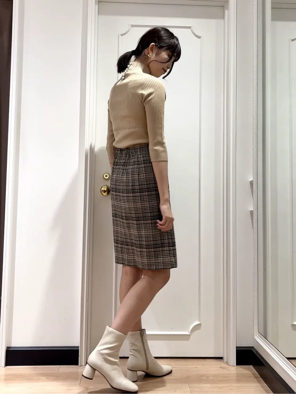 組曲 スタッフ コーディネート画像