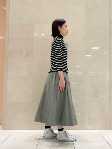 組曲 井上 コーディネート画像