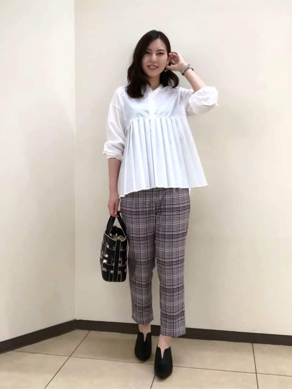 組曲 岩田 コーディネート画像