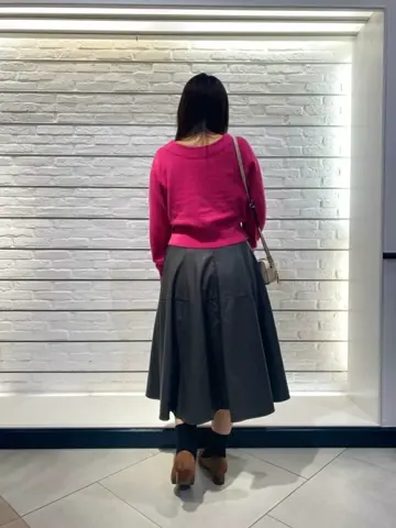 組曲 スタッフ コーディネート画像