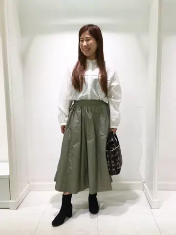 組曲 スタッフ コーディネート画像