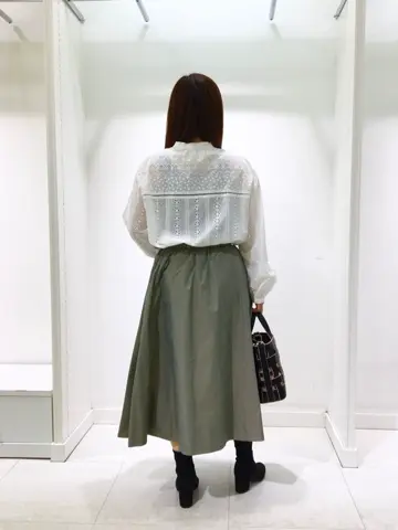 組曲 スタッフ コーディネート画像