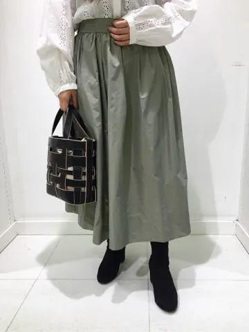 組曲 スタッフ コーディネート画像