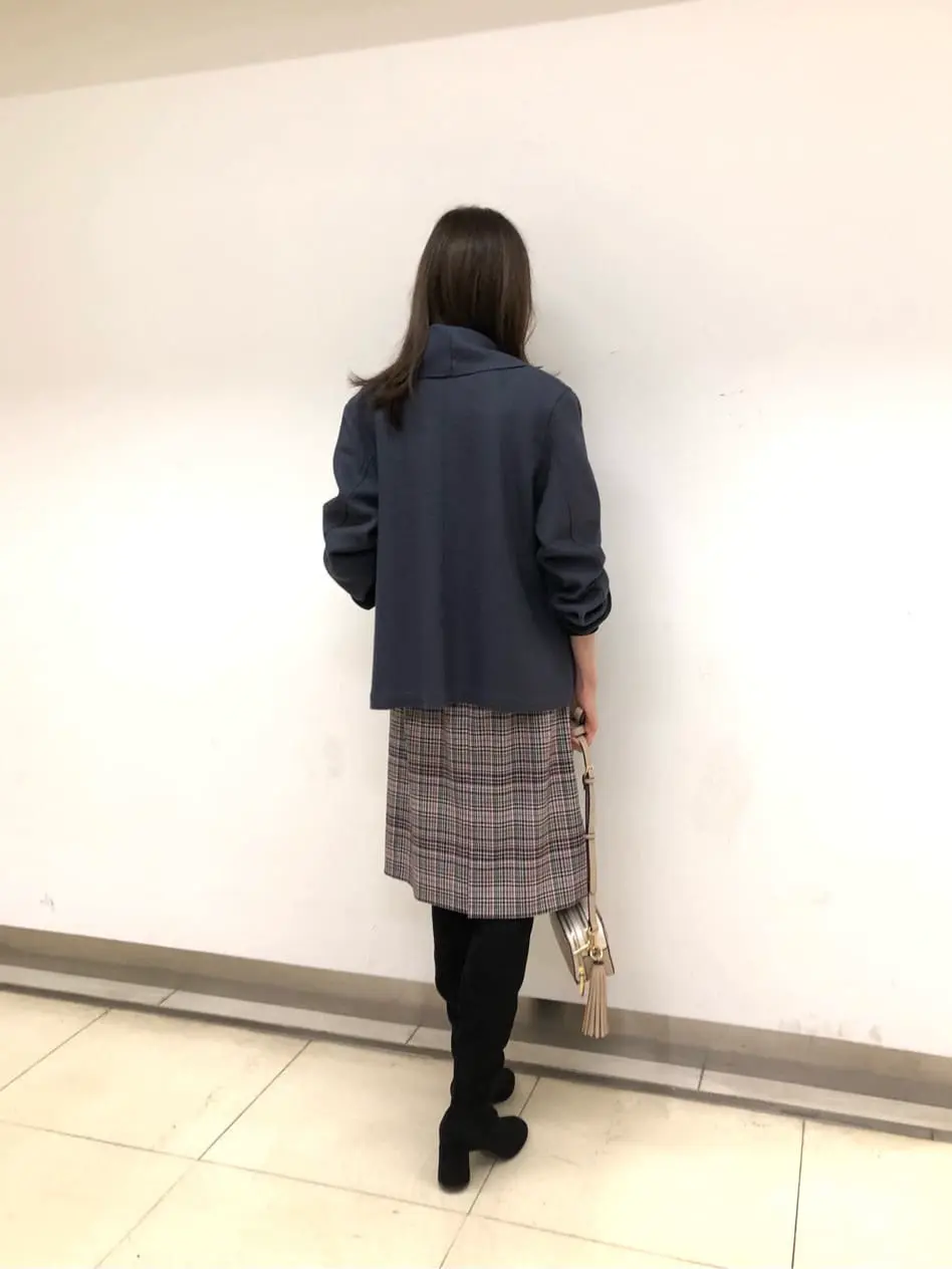 組曲 スタッフ コーディネート画像