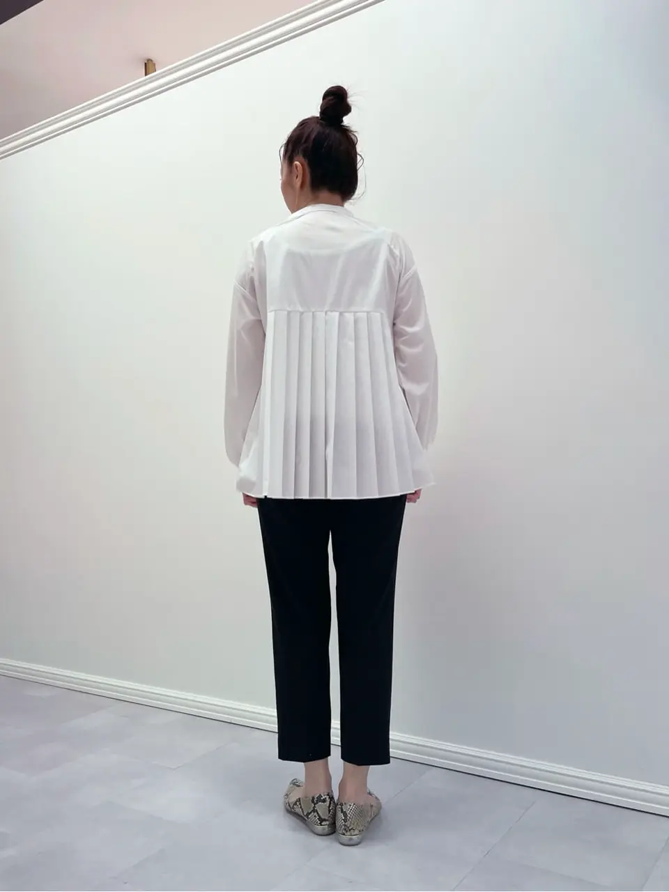 組曲 スタッフ コーディネート画像