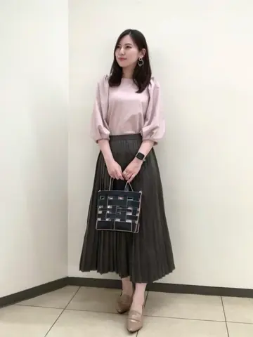 組曲 岩田 コーディネート画像