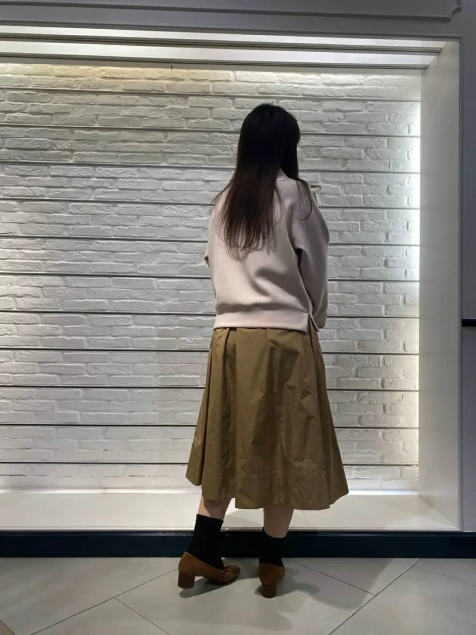 組曲 スタッフ コーディネート画像